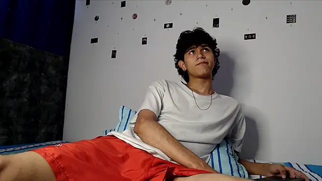 alexmark  online show from 05/12/26, 04:59