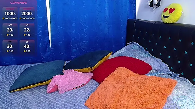 melikaronit2 online show from 10/17/25, 05:59