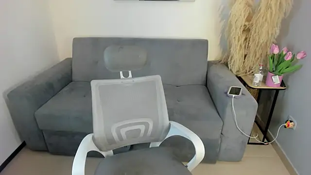 KateOwens  online show from 06/20/26, 01:58