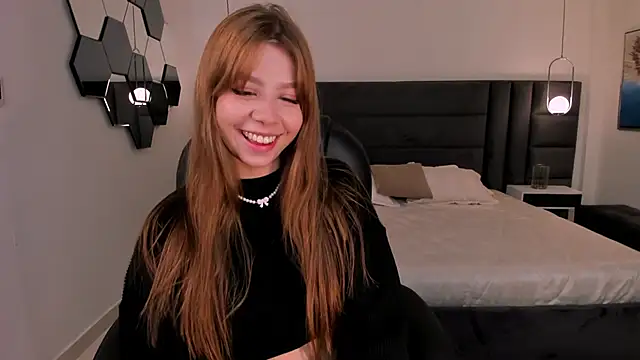 Snapshot of TiffannySins chatting on 02/26/26, 03:05 TiffannySins online show from 02/26/26, 03:05