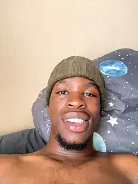 Snapshot of Kgaogelo18 chatting on 10/09/25, 08:45 Kgaogelo18 online show from 10/09/25, 08:45