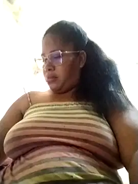 Snapshot of Big_ass_submissive chatting on 10/11/25, 01:53 Big ass submissive online show from 10/11/25, 01:53