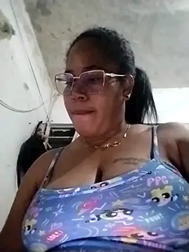 Snapshot of Big_ass_submissive chatting on 11/03/25, 04:14 Big ass submissive online show from 11/03/25, 04:14