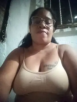 Snapshot of Big_ass_submissive chatting on 11/09/25, 02:21 Big ass submissive online show from 11/09/25, 02:21