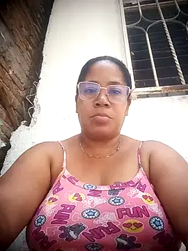 Snapshot of Big_ass_submissive chatting on 11/20/25, 05:23 Big ass submissive online show from 11/20/25, 05:23