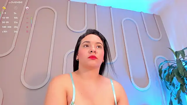  miss mia online show from 06/29/26, 11:54
