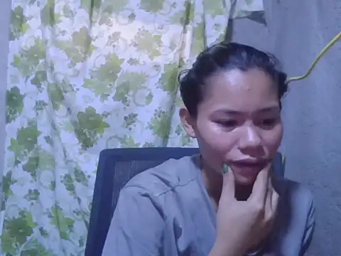 Snapshot of Sweeetgurll chatting on 11/09/25, 03:05 Sweeetgurll online show from 11/09/25, 03:05