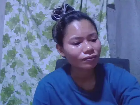 Snapshot of Sweeetgurll chatting on 11/22/25, 02:16 Sweeetgurll online show from 11/22/25, 02:16