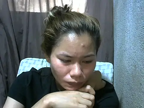 Snapshot of Sweeetgurll chatting on 02/26/26, 03:27 Sweeetgurll online show from 02/26/26, 03:27