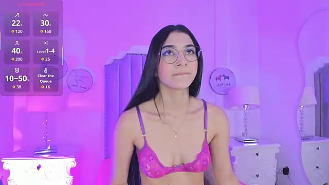 Snapshot of Alison_Carde05 chatting on 02/17/26, 11:40 Alison Carde05 online show from 02/17/26, 11:40