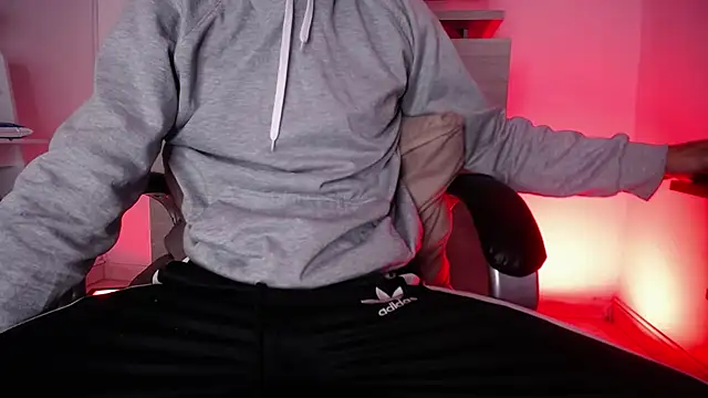 Mr Klein 69 online show from 10/31/25, 03:29