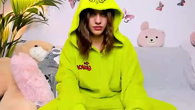 Snapshot of ScarlettVelour chatting on 11/05/25, 08:09 ScarlettVelour online show from 11/05/25, 08:09