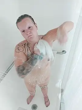 Snapshot of smoothlikemilk09 chatting on 11/17/25, 09:26 smoothlikemilk09 online show from 11/17/25, 09:26