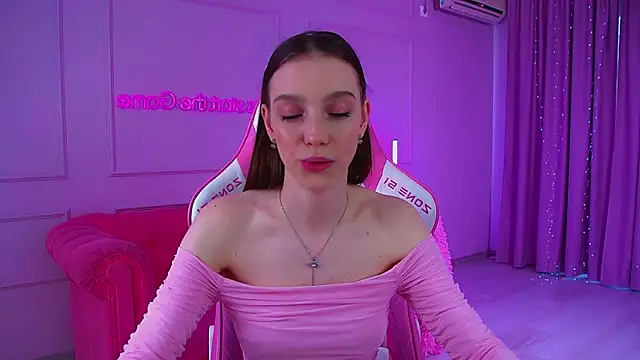 VeronicaVances online show from 06/22/26, 07:16