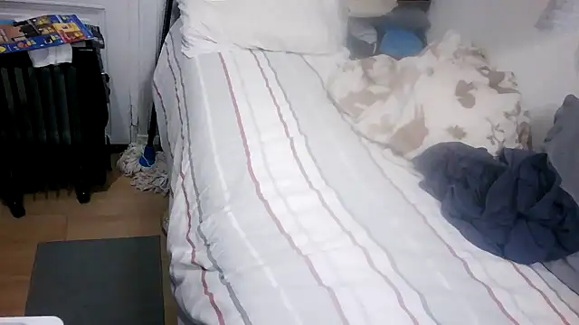 Snapshot of masculado69 chatting on 02/16/26, 09:44 masculado69 online show from 02/16/26, 09:44