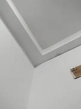 Snapshot of Yhnist34 chatting on 09/17/25, 01:02 Yhnist34 online show from 09/17/25, 01:02