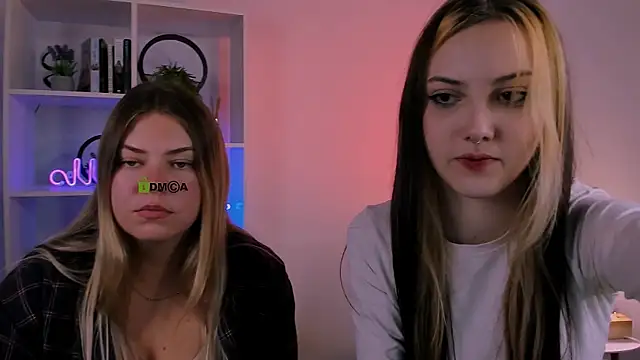 luna tin online show from 10/03/25, 07:11