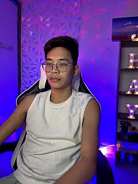 Snapshot of Prince-Harrison chatting on 10/21/25, 10:27 Prince-Harrison online show from 10/21/25, 10:27