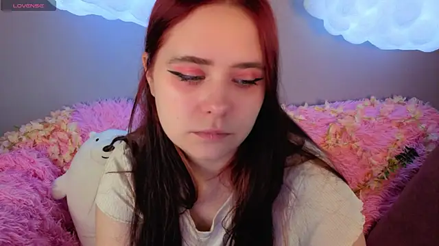 Alis Platt online show from 05/05/26, 01:02