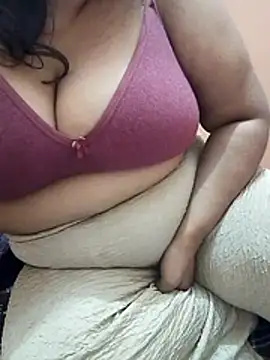 Snapshot of sweet_parul chatting on 12/20/25, 11:50 sweet parul online show from 12/20/25, 11:50