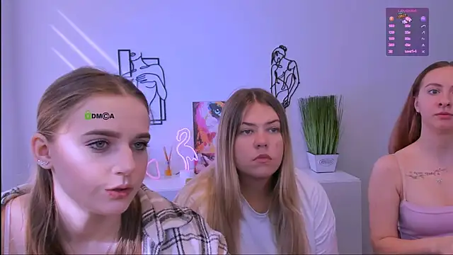 aria moo online show from 09/22/25, 08:38