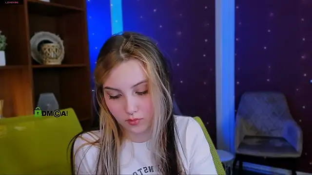 aria moo online show from 11/20/25, 07:35