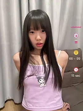 Snapshot of xinyu789 chatting on 05/11/26, 05:10 xinyu789 online show from 05/11/26, 05:10