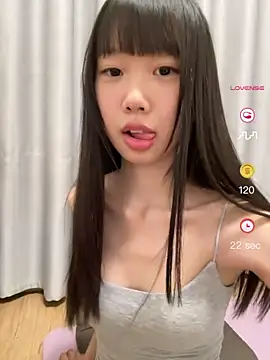 Snapshot of xinyu789 chatting on 05/21/26, 02:24 xinyu789 online show from 05/21/26, 02:24