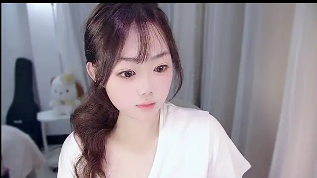 YUANYUAN-A online show from 11/23/25, 11:43