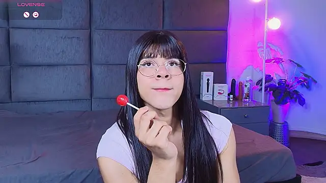 Slenna Moon online show from 02/28/26, 11:39