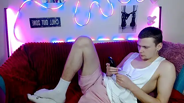 Xavier Night81 online show from 11/09/25, 08:45