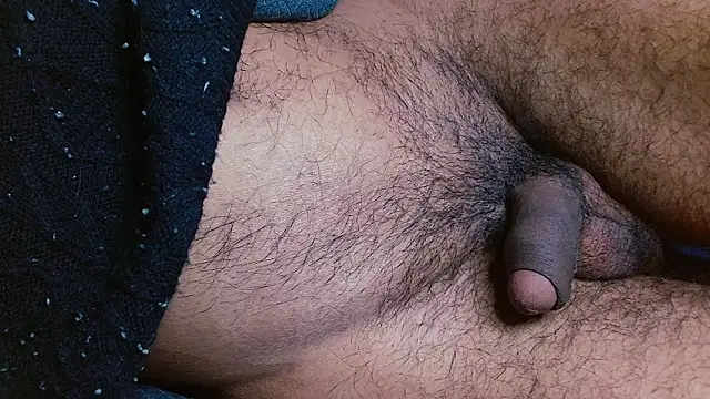 Snapshot of funndudd chatting on 01/18/26, 07:28 funndudd online show from 01/18/26, 07:28