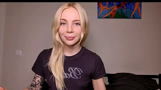 Snapshot of heymilk chatting on 03/24/26, 05:51 heymilk online show from 03/24/26, 05:51