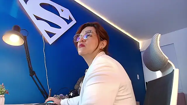 Skylar  Desire online show from 11/04/25, 11:20