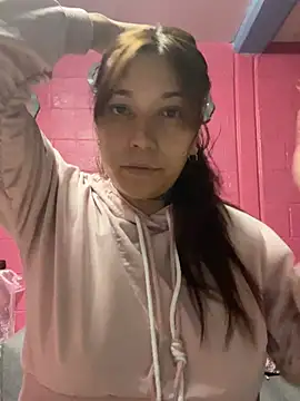 Snapshot of emperatrixsex chatting on 05/22/26, 02:51 emperatrixsex online show from 05/22/26, 02:51