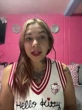 Snapshot of emperatrixsex chatting on 06/28/26, 03:01 emperatrixsex online show from 06/28/26, 03:01