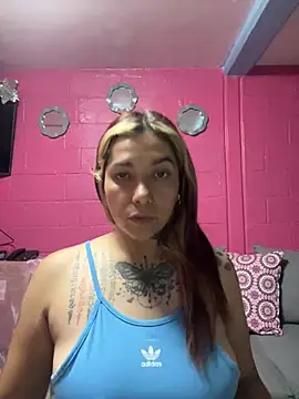 Snapshot of emperatrixsex chatting on 07/26/26, 03:04 emperatrixsex online show from 07/26/26, 03:04