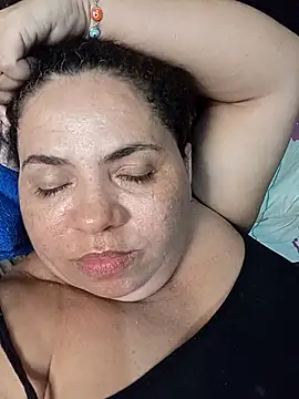 Snapshot of Ravena2290 chatting on 02/21/26, 03:51 Ravena2290 online show from 02/21/26, 03:51