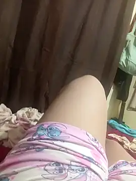 Snapshot of Ravena2290 chatting on 03/20/26, 05:51 Ravena2290 online show from 03/20/26, 05:51