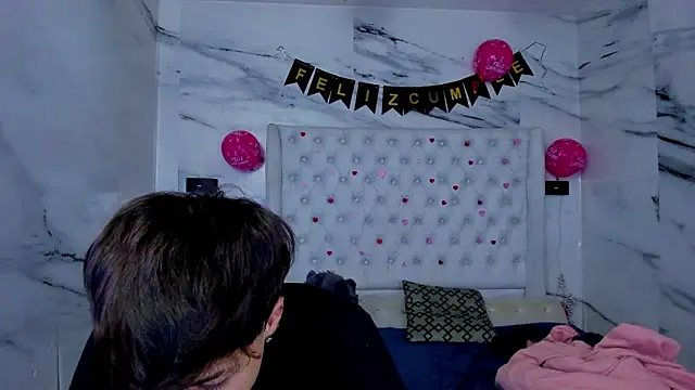 Ari and Storm online show from 03/13/26, 01:40