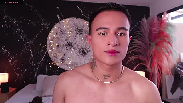 LiamDeep online show from 12/14/25, 08:57