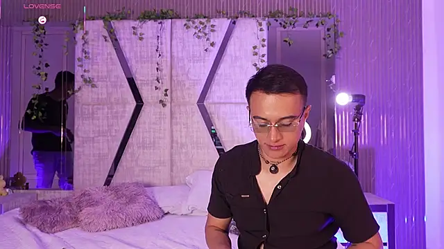 LiamDeep online show from 01/08/26, 09:17