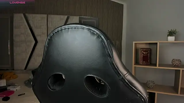 LiamDeep online show from 02/28/26, 08:21