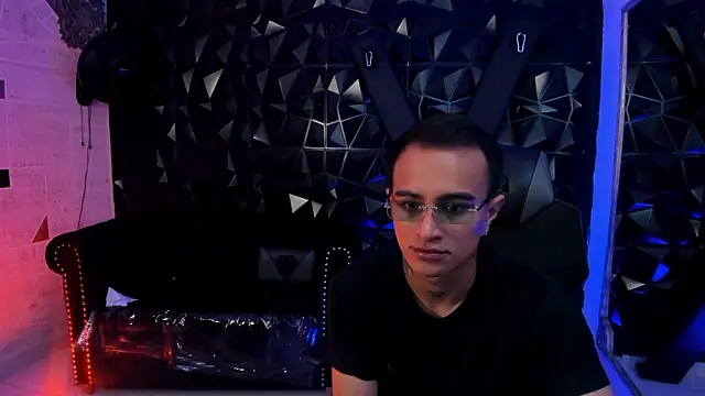 LiamDeep online show from 03/15/26, 05:52