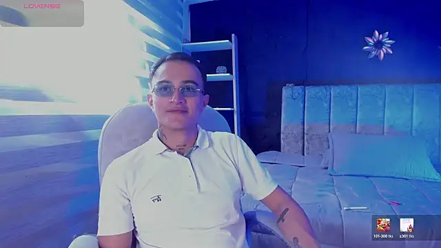 LiamDeep online show from 04/25/26, 08:17