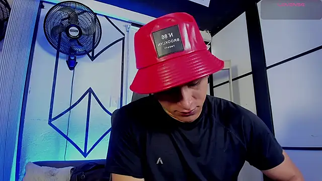 LiamDeep online show from 06/07/26, 04:22