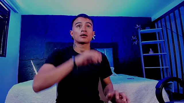 LiamDeep online show from 06/10/26, 08:19