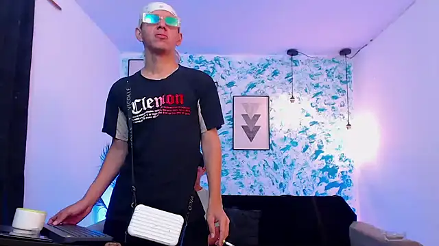 Marcus and Tony online show from 09/21/25, 08:10