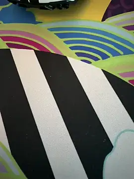 Snapshot of in_ur_dream chatting on 10/29/25, 11:01 in ur dream online show from 10/29/25, 11:01