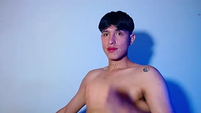 rowanbigboy23 online show from 11/16/25, 09:09